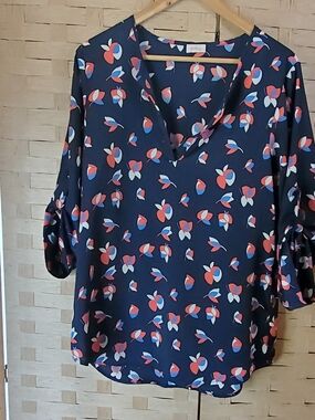 Pixley Blouse Size XL Floral Roll Tab Sleeve